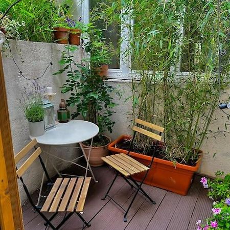 Charming Studio In A Courtyard In Париж Экстерьер фото